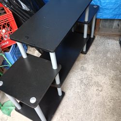 Table For Sale 20.00 Need Gone