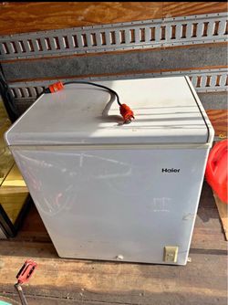 Chest freezer