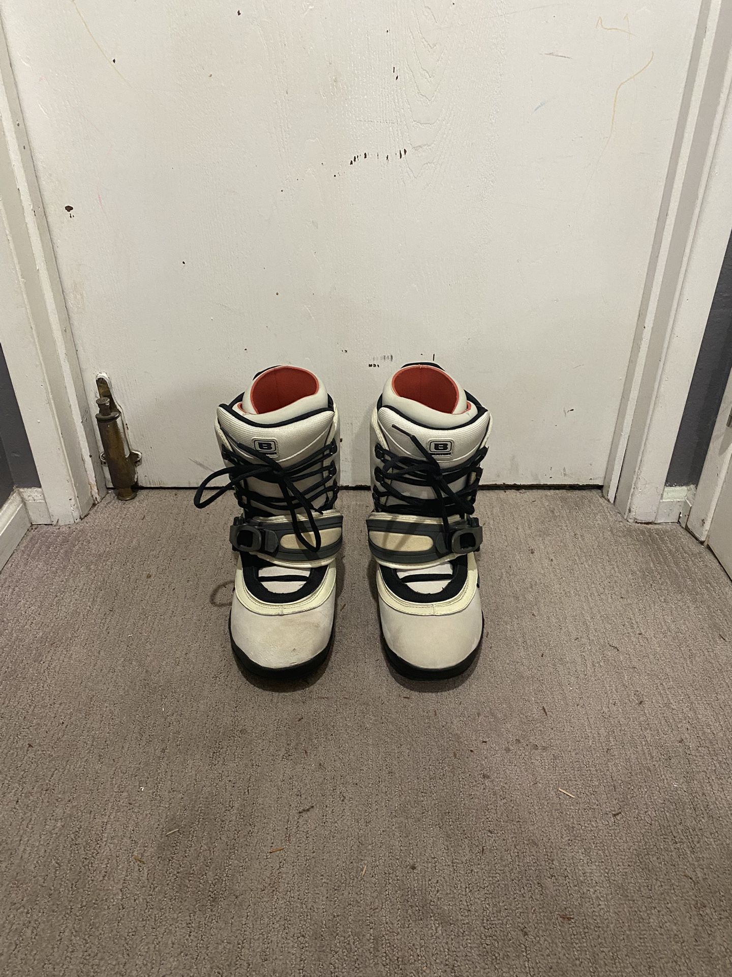 Men’s Snowboard Boots - Size 8