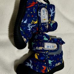 Jan & Jul Size 4 Baby/Toddler Winter boots 