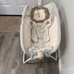 Ingenuity Moonlight Rocking Sleeper Cuddle Lion