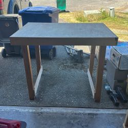 Free  Work Bench Table 