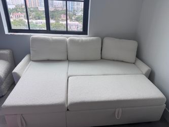 White Bouclé Sleeper Sectional Sofa – Excellent Condition
