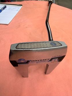 Odyssey Works Versa 7 Tank, 36-1/2”, Super Stroke 3.0 Tour xl grip.