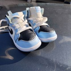 Children's Jordans Size 6 C 