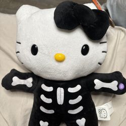 Hello Kitty Dancing Doll