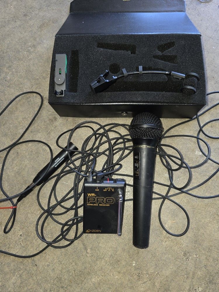 Azden WM/T-PRO Handheld Mic And WR-PRO Reciever