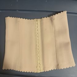 Girdle/ Faja