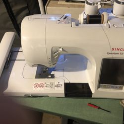 Embroidery Sewing machine 