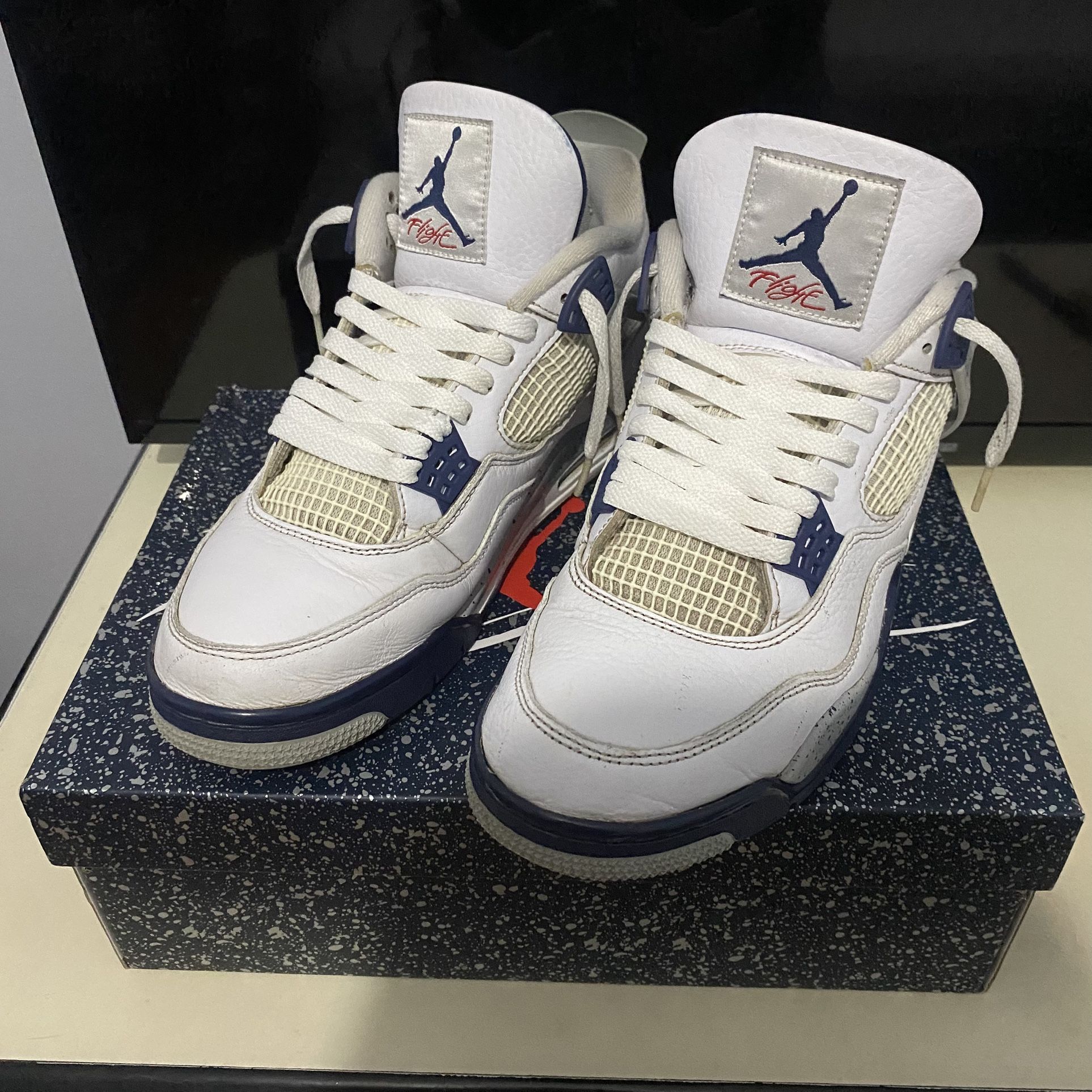Air Jordan 4 Retro 'Midnight Navy'