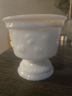 Vintage 1970s White Milk Glass Pedestal Planter / Candy Dish