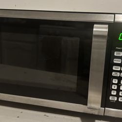 Hamilton Beach Digital Microwave Oven - Stainless Steel $100 OBO