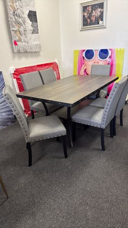 Dining table with 6 chairs