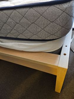 Queen size Bedframe & Mattress