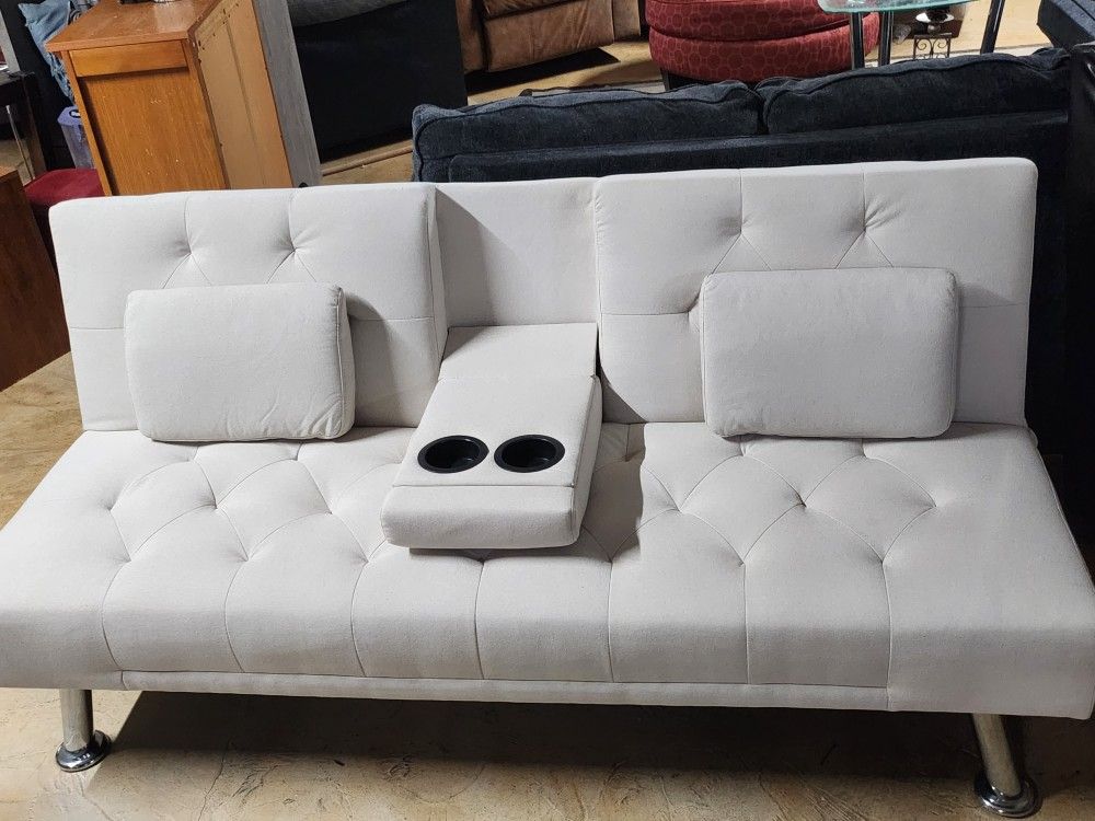 Next hour a big sale 1320 eastcentral 4 sectionals 3 futons couches for Sale in Wichita, KS