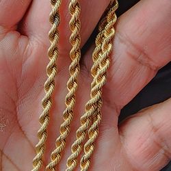 Wellendorf 14k silk rope chain