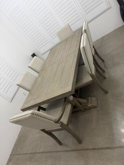 Living Spaces Dining Set – 7 Piece – $1,300 OBO