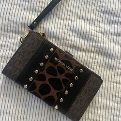 Michael Kors Wristlet / Wallet