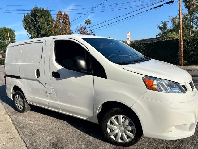 2015 Nissan Nv200