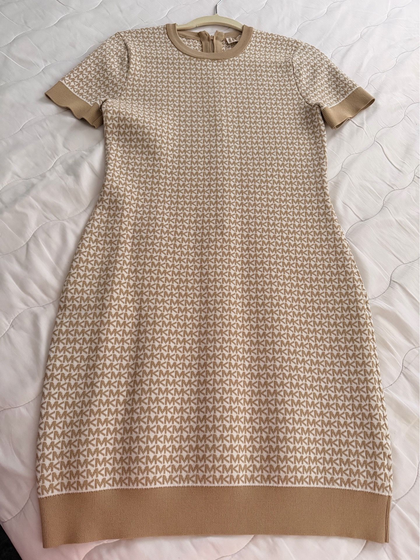 Michael Kors logo dress size M