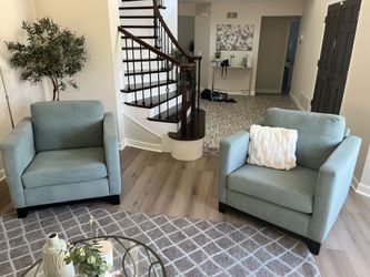 Cozy accent chairs