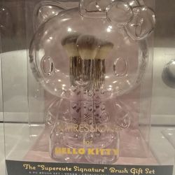 Hello Kitty Brush Set