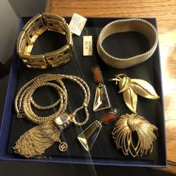 Vintage Costume Jewelry Lot