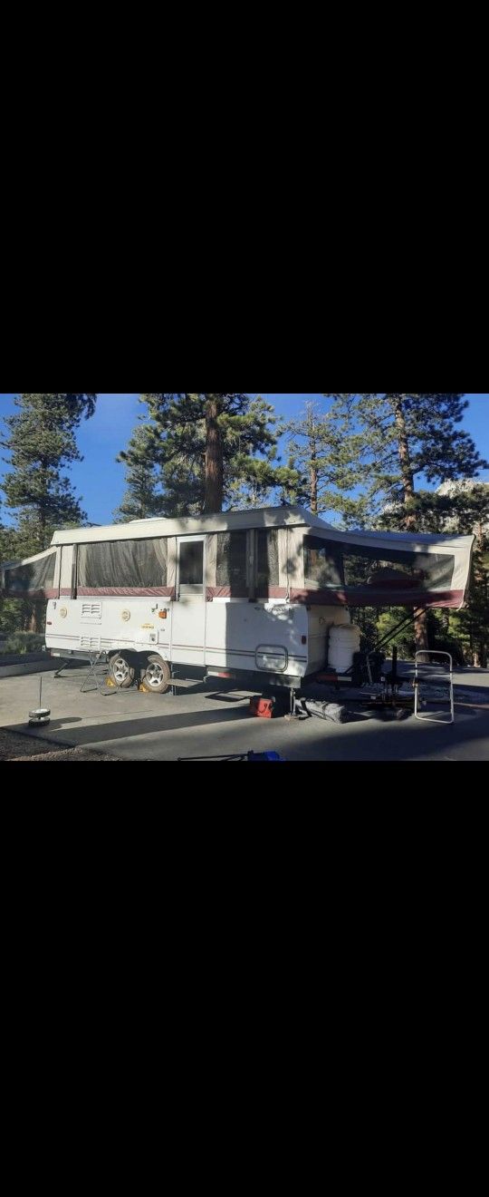 2007 Fleetwood Popup Camper