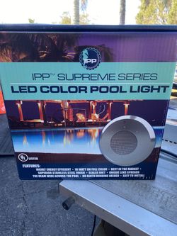 Pool, Light