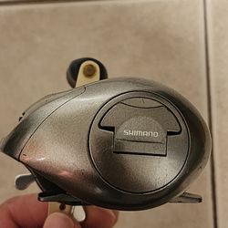 Shimano Corado 100D right hand Baitcaster Reel