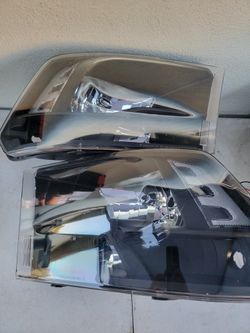 09-18 Ram Headlights Luces Micas Calaveras Faros Faroles 
