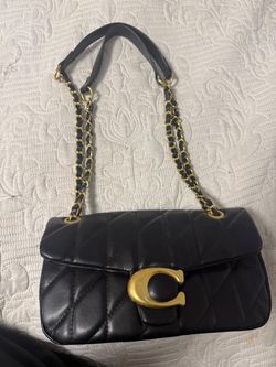 new C purse