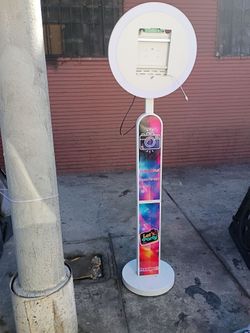 GO360BOOTH A7 iPad Photo Booth-Remote Controls RGB lights