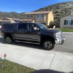 2015 Toyota Tundra