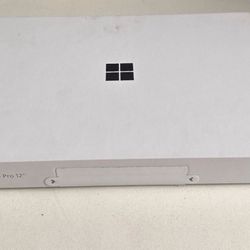 Microsoft surface pro copilot + Pc 12” touch screen snapdragon x plus 16gb 256gb latest model 11th edition 