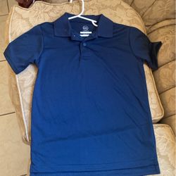  Uniforme Para Niño Size S 6/7  $4.00 New No Tag 