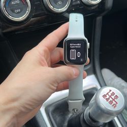 Apple Watch Gen 4