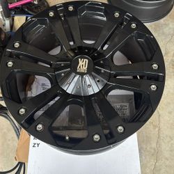 Tundra 2gen 5x150 Rims 22x9.5 MONSTER XD