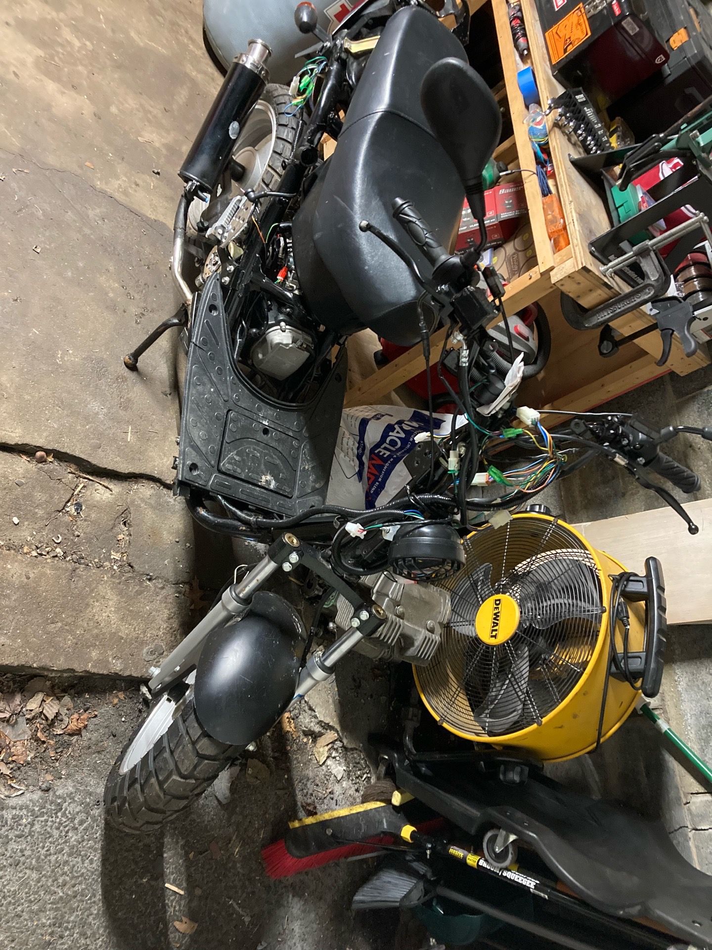 Project Scooter 150cc (Good Engine)