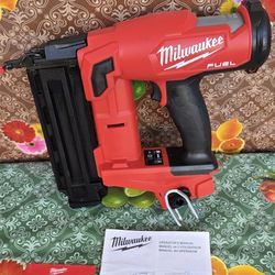 Milwaukee
M18 FUEL 18-Volt Lithium-Ion Brushless Cordless Gen II 18-Gauge Brad Nailer (Tool-Only)