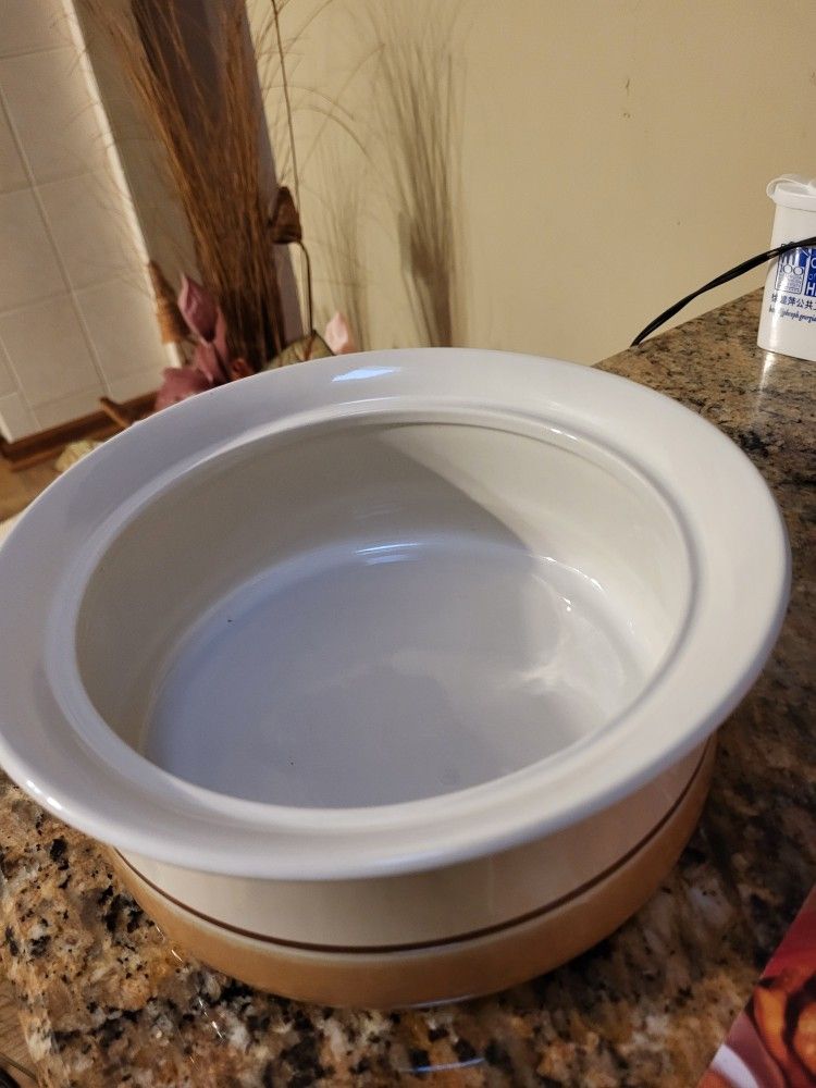 Round Oven Ready Stoneware Dish