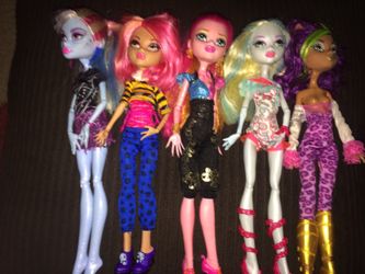 Monster high dolls