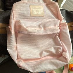 Levi’s Rubber Backpack Pink