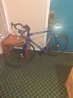 Trek Road Bike 1200 SL Blue 60"