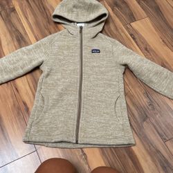 Patagonia Girls Size S (8)