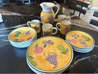 Hand painted dish set and fruit bowl Spain / Italy
