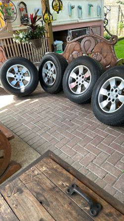 Toyota Wheels with Michelin Tires Set of 4