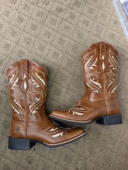 Women’s Ariat Boots Size 7