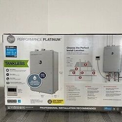 Selling Rheem ECOH200DVLN-2 200,000 BTU Indoor Tankless Water Heater Natural Gas 120V

