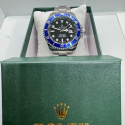 Brand New Black face / Blue Bezel / Silver Band Designer Watch With Box! 